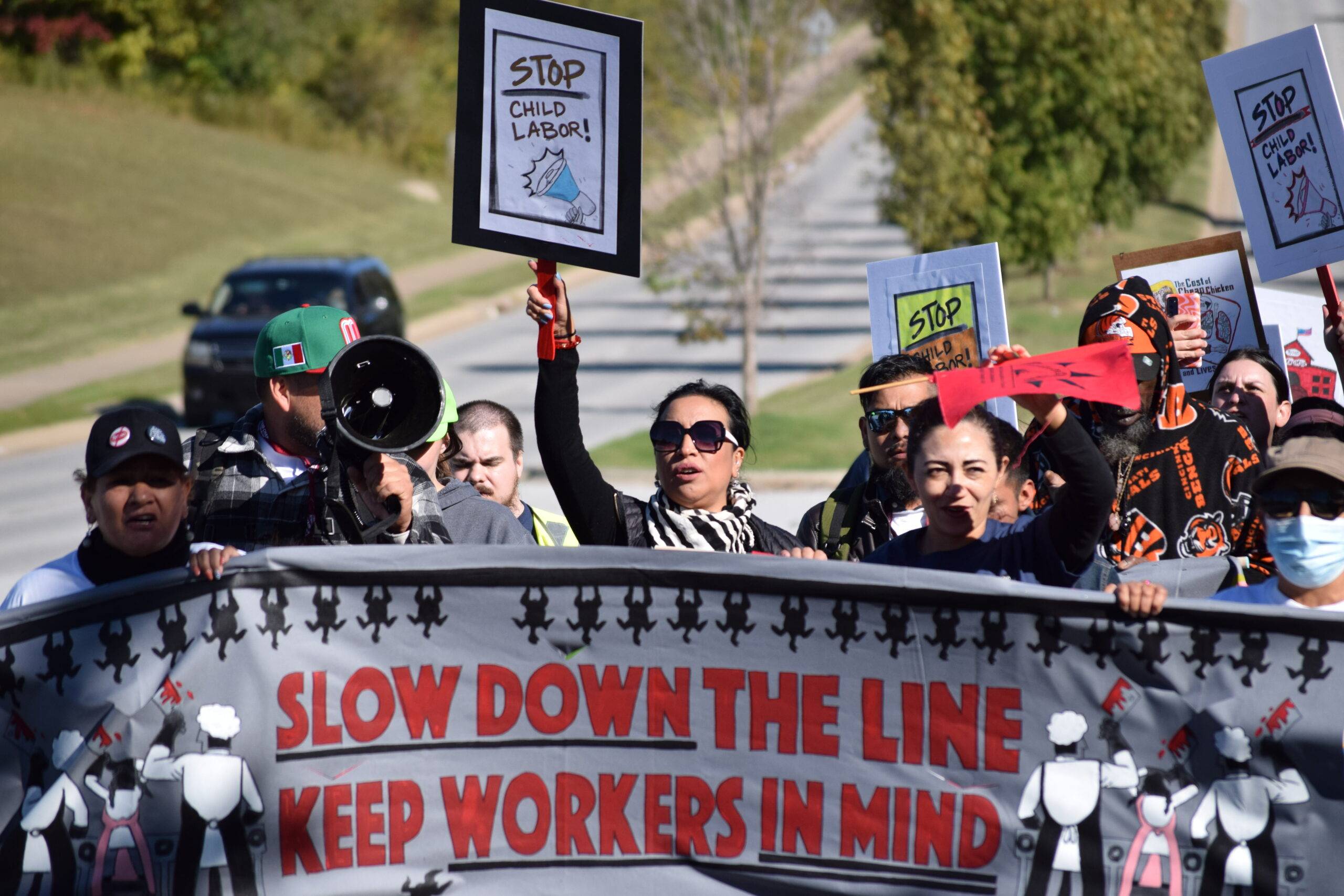 Protesters against child labor at Tyson Foods Protesters gather outside Tyson Foods' headquarters in Arkansas, raising concerns about child labor and demanding safer working conditions in meat processing plants. Amid increasing scrutiny on the U.S. meat industry, the demonstration calls for stronger oversight on child labor in supply chains and emphasizes the importance of worker safety.