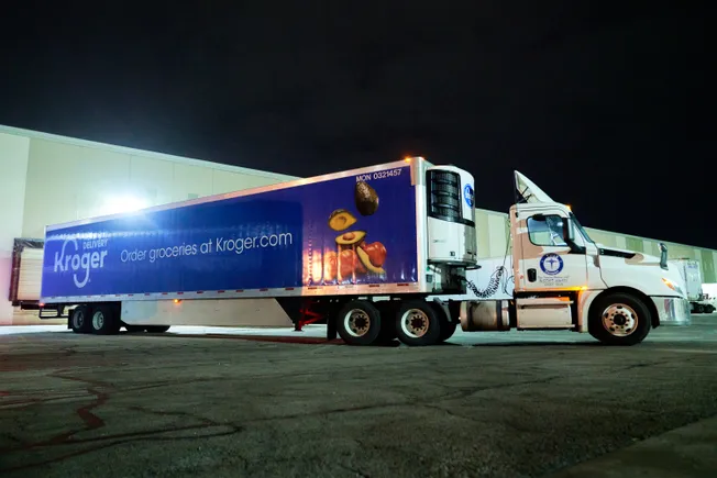 Kroger e-commerce center drivers vote to join Teamsters