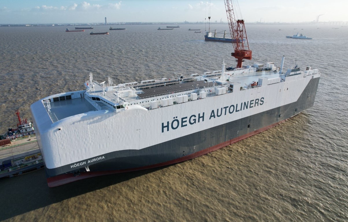 Höegh Autoliners secures two contracts for shipping automobiles