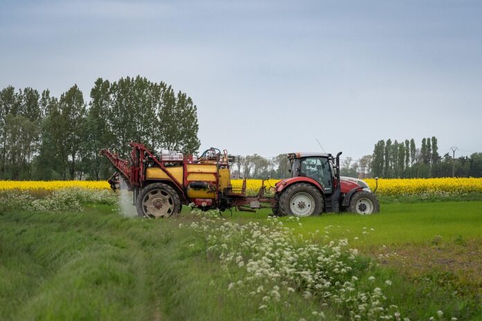 Benefits of conservation tillage and minimum tillage machinery