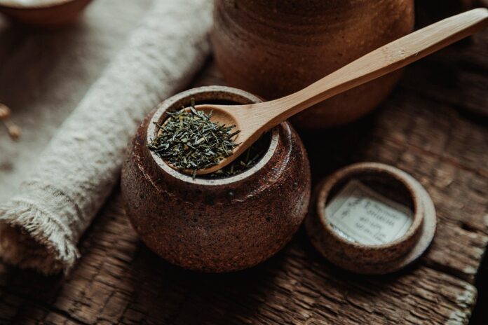 CIP-ready systems for herbal and floral extract hygiene control
