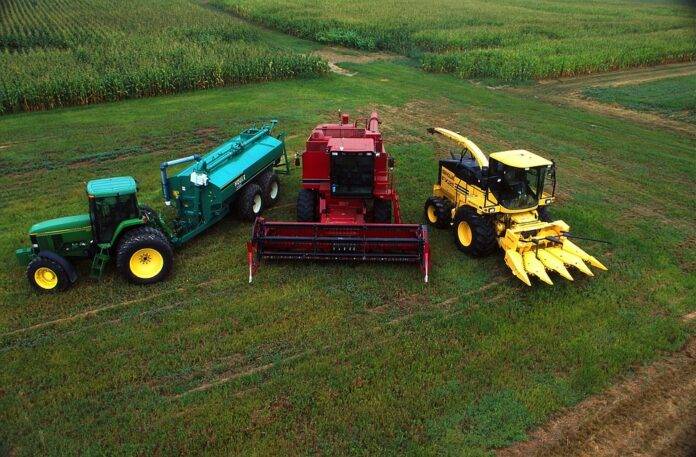 Cost analysis and operational efficiency of forage harvesting systems