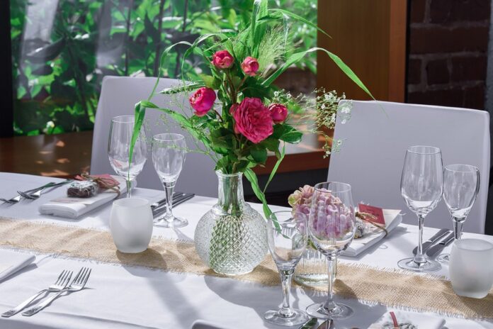 Economic Factors Influencing Hotel Catering Profitability: Inflation and Pricing Strategies