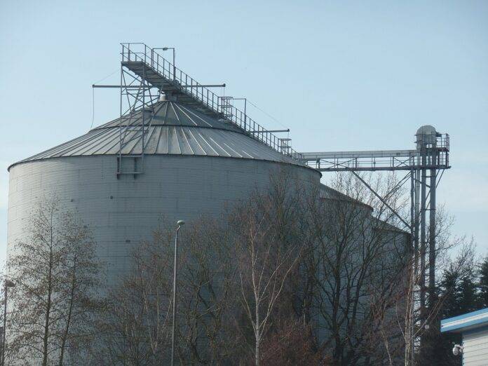 Grain drying solutions for smallholder and co-op farmers