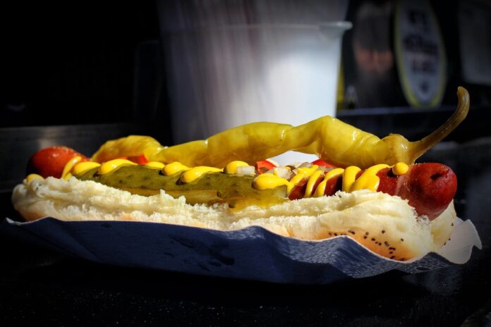 Hot Dog Trends in QSR Promotions and Convenience Foods