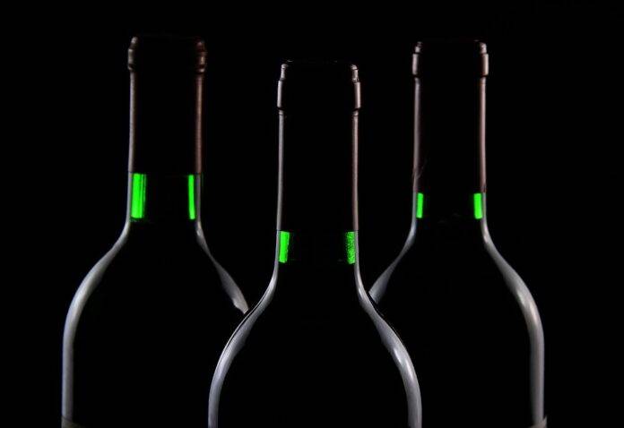 How e commerce is reshaping global wine access and education
