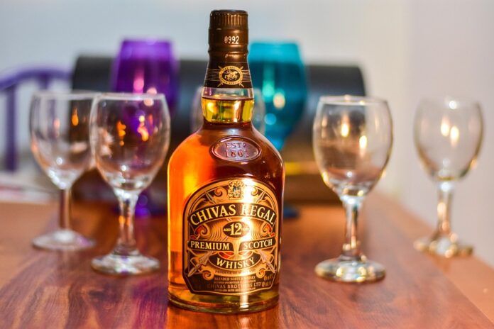 How global liqueur styles reflect cultural traditions and flavor profiles
