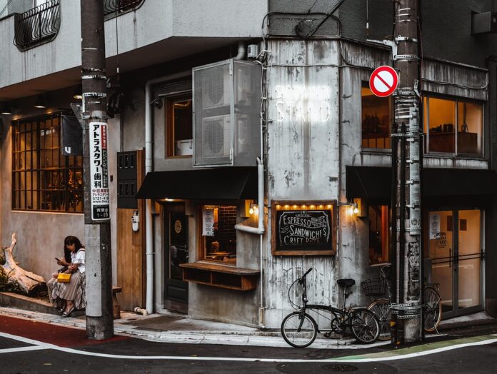 Impact of Coffee Culture on Cafés: Adapting to Consumer Demands