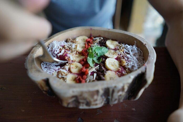Impact of Plant-Based Diets on Vegan Restaurants: Adapting to Growing Demand