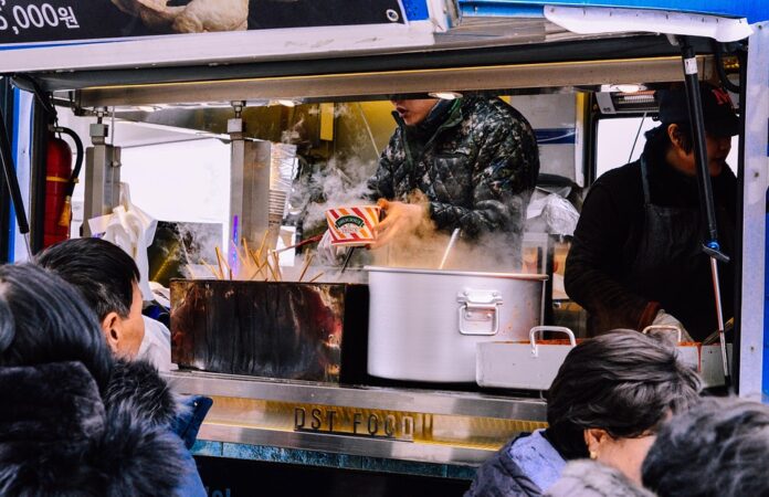 Navigating Regulatory Challenges: Compliance and Safety in Food Truck Operations