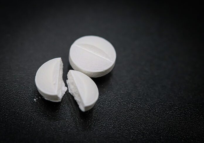 Packaging for sports supplements focuses on ergonomics and portability