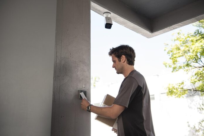RFID and barcode hybrid systems for product authentication
