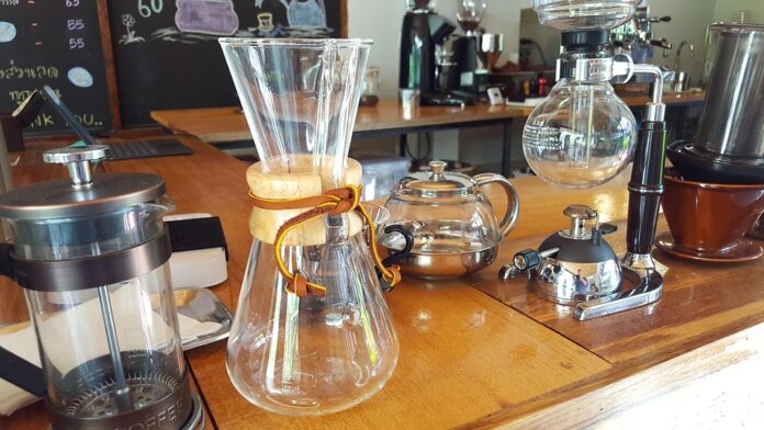 Retro-style espresso machines with modern brewing technology