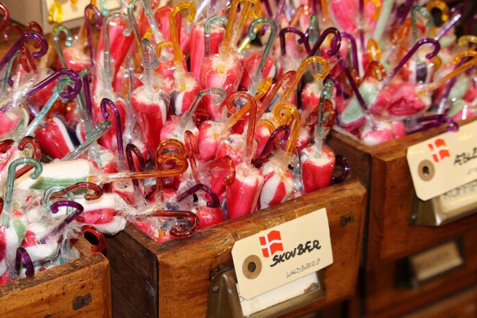 Technological innovations in candy retail enhancing customer experience