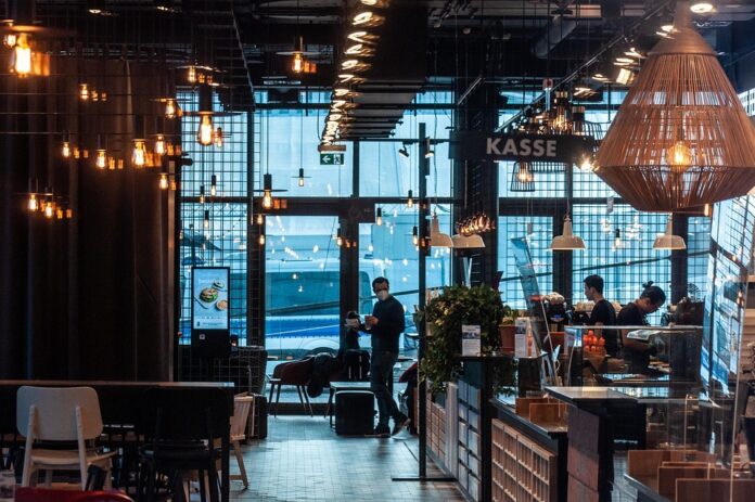 The Evolution of Customer Loyalty in Coffee Shops: Personalization and Retention