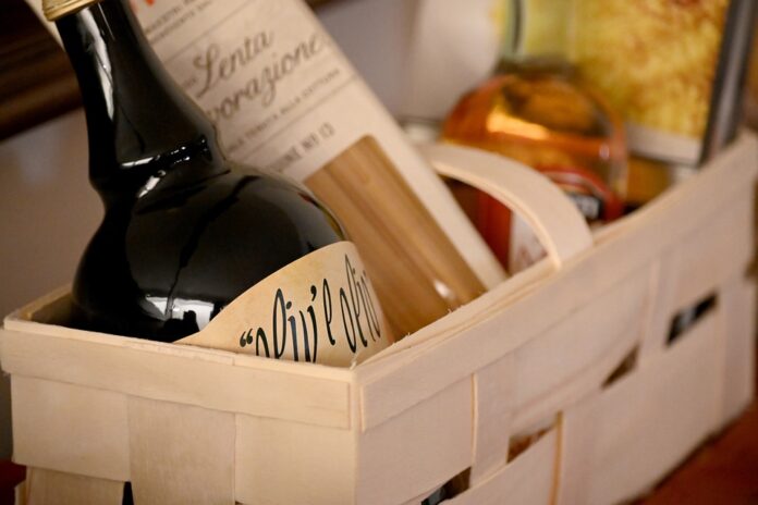 The Growing Demand for Rice Vinegar in Culinary and Health Markets