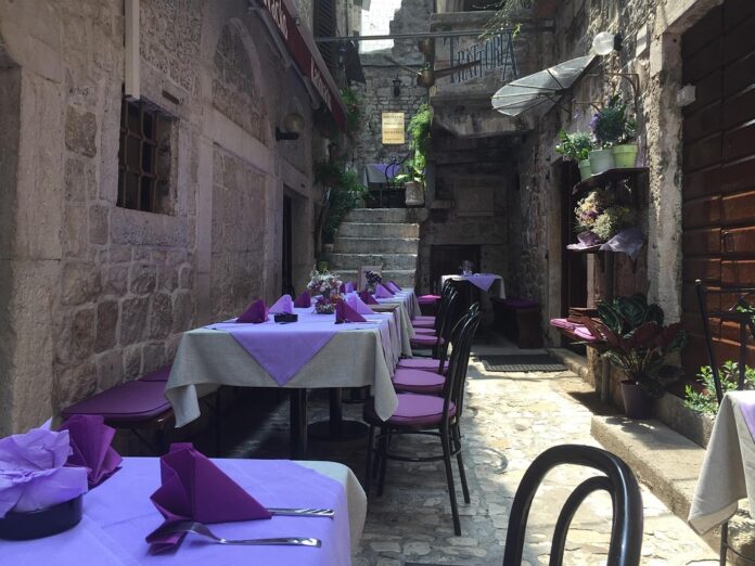 Top Italian Restaurant Chains Worldwide: Strategies and Market Share Insights