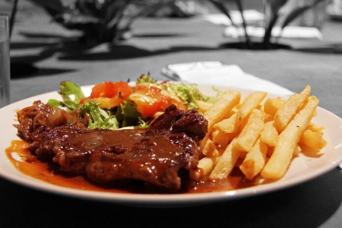 Types of Gravy from Brown and Poultry to Onion and Cream Based