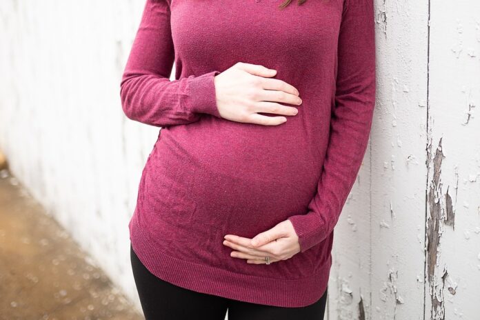 Why probiotic drinks are recommended for maternal gut and immune health