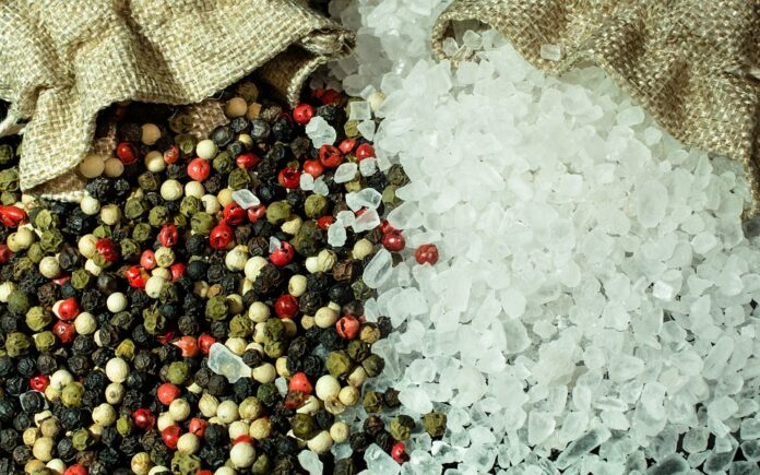 ​
Logistics and Cold Storage Ensuring Fresh and Processed Black Pepper Supply Across Borders