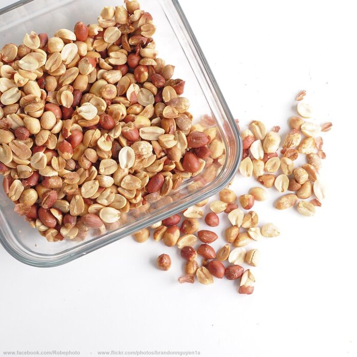 Top 10 peanuts import companies in Russia