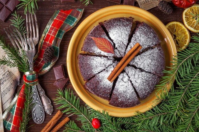 Top 10 cake ingredient suppliers serving industrial bakers