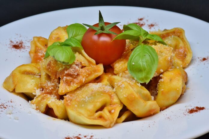 Top 10 cheese sauce export companies in Canada