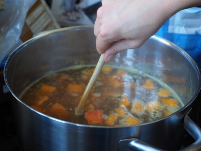 Top 10 collagen rich bone broth products globally