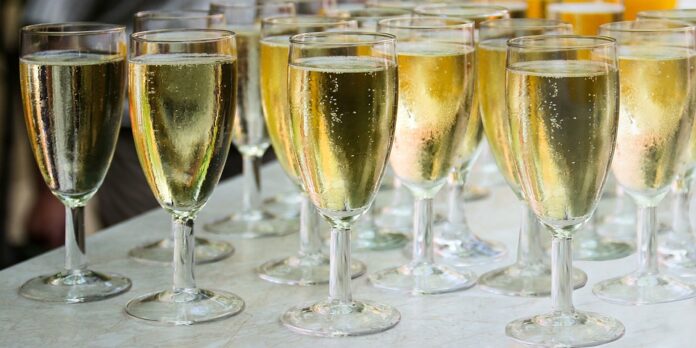 Top 10 contract bottling companies for champagne