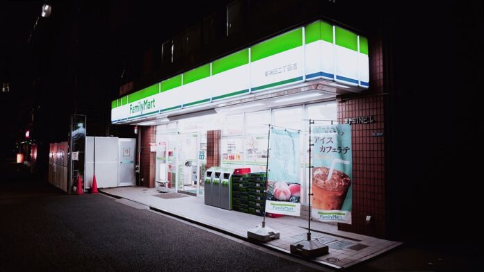 Top 10 convenience store chains in Italy by market share
