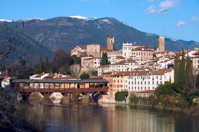 Top 10 fastest growing grappa companies in 2025