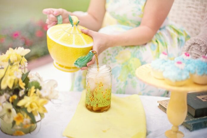 Top 10 functional RTD teas with adaptogens and botanicals