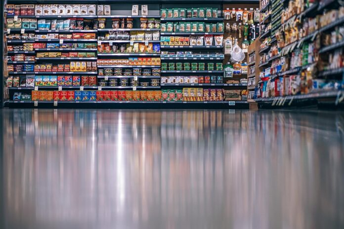Top 10 hypermarket chains in France by market share
