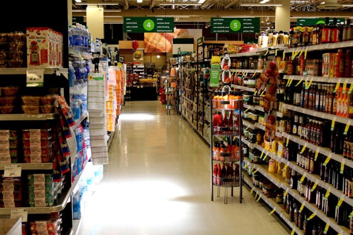 Top 10 hypermarket chains in Netherlands by market share