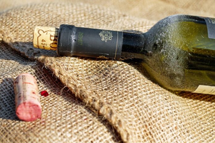Top 10 low alcohol wine producing countries in the world in 2025