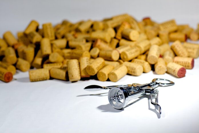 Top 10 low intervention wine export companies in Italy