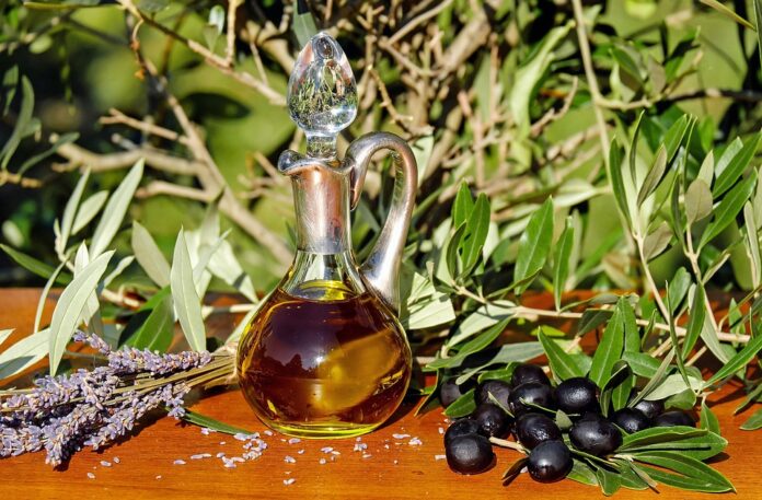 Top 10 olive oil import companies in Italy