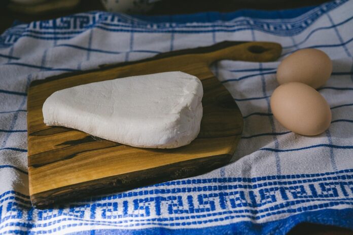 Top 10 organic cheese brands in the Netherlands