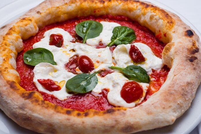 Top 10 pizza base ingredient suppliers for industrial bakeries