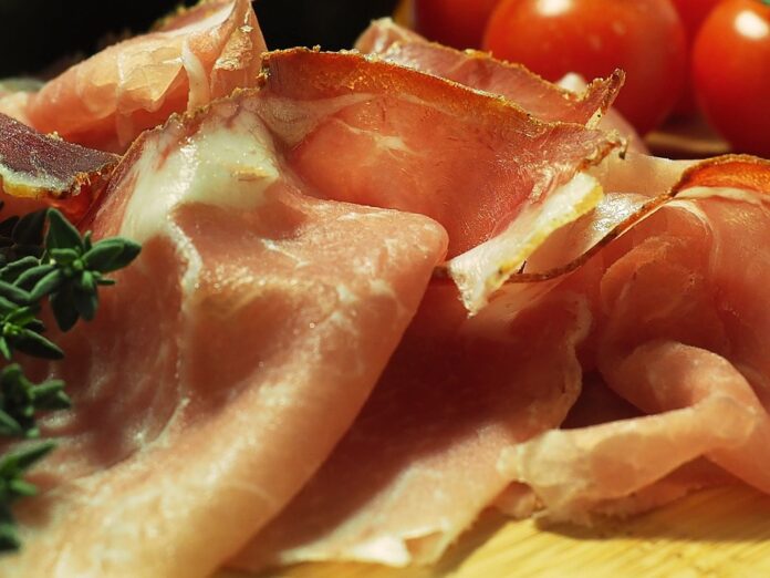 Top 10 smoked meat export companies in Spain